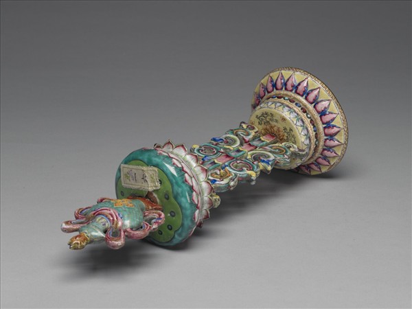 銅胎畫琺瑯五彩八寶（寶瓶）