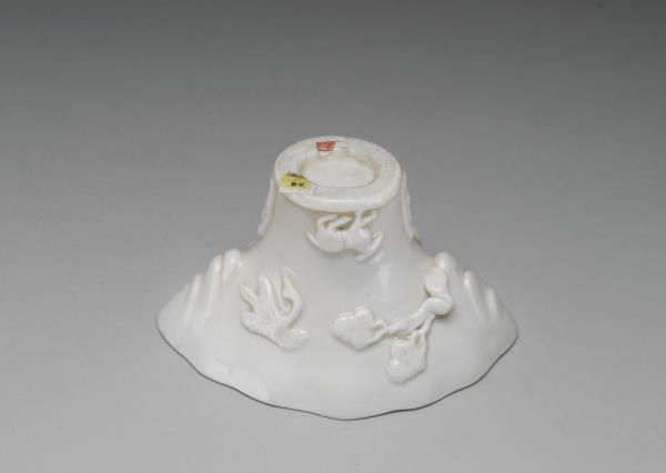 德化窯 白瓷犀角式桮