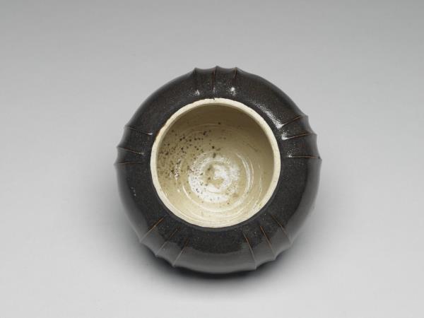 磁州窯 黑釉罐