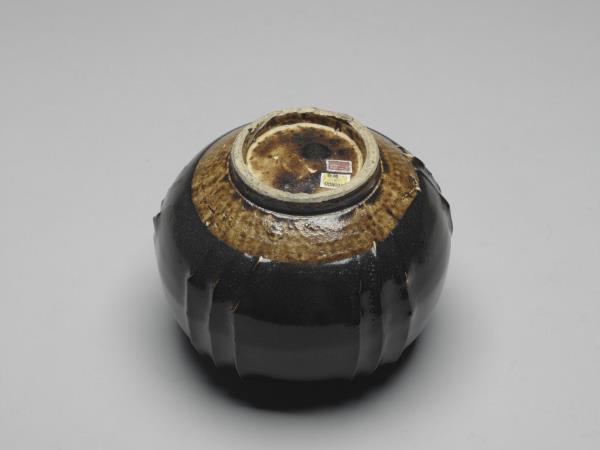 磁州窯 黑釉罐