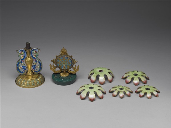 銅胎畫琺瑯五彩七政寶（法輪）