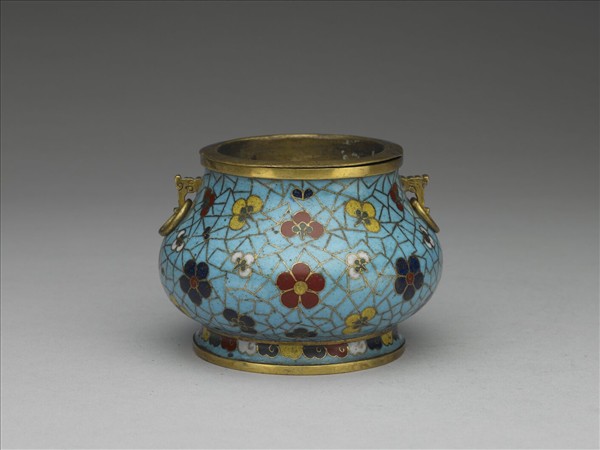 掐絲琺瑯冰梅紋爐（五供）