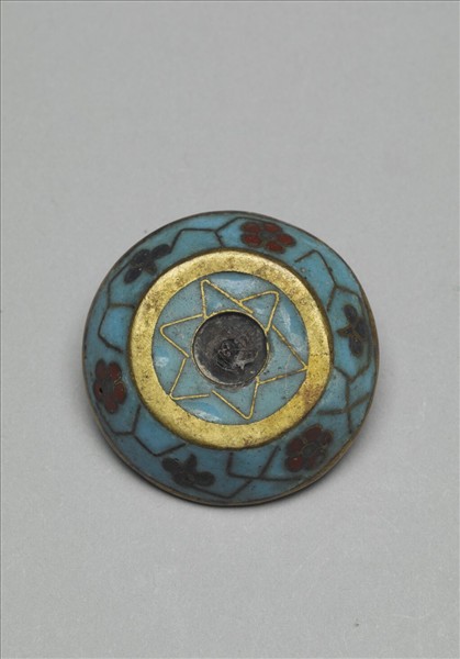 掐絲琺瑯冰梅紋燭台（五供）