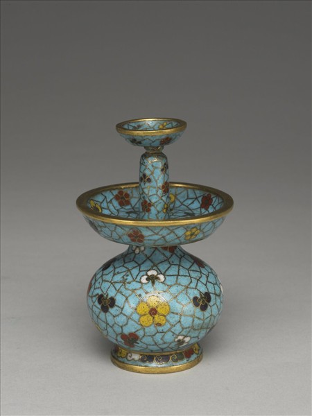 掐絲琺瑯冰梅紋燭台 （五供）