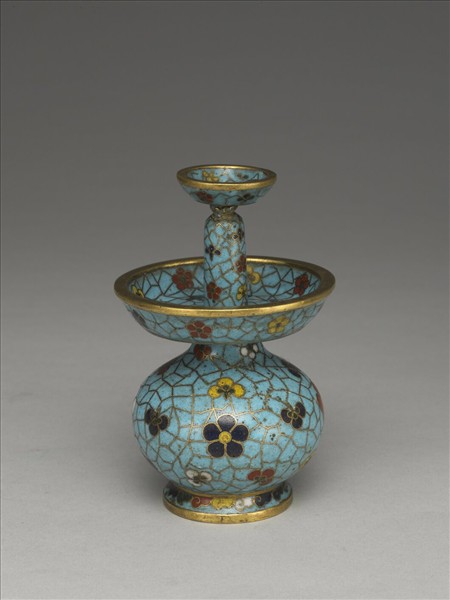 掐絲琺瑯冰梅紋燭台 （五供）