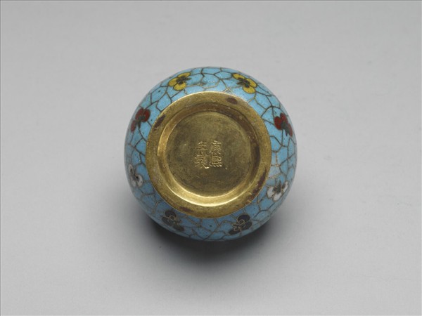 掐絲琺瑯冰梅紋燭台 （五供）