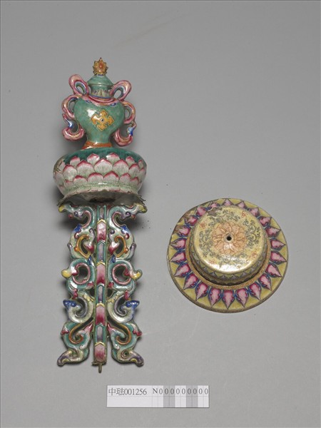 銅胎畫琺瑯五彩八寶（寶瓶）