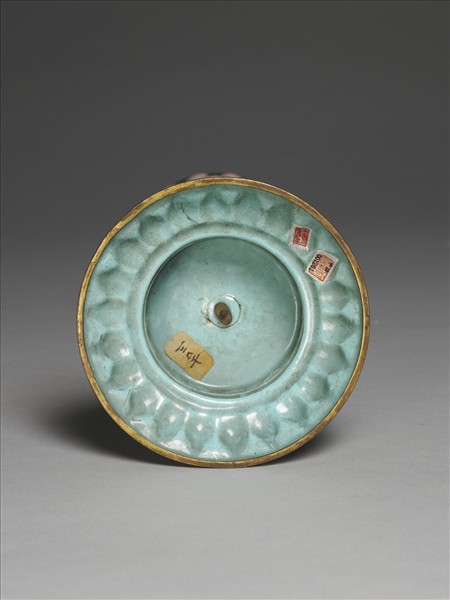 銅胎畫琺瑯五彩八寶（蓮花）