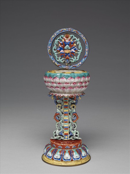 銅胎畫琺瑯五彩八寶（蓮花）