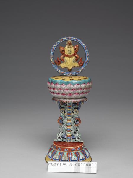銅胎畫琺瑯五彩八寶（寶幢）
