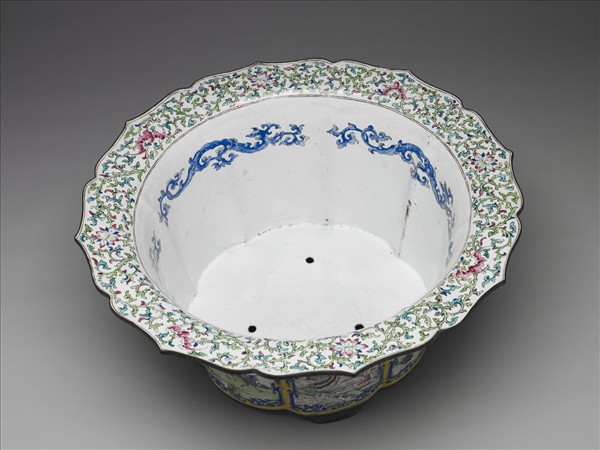 銅胎畫琺瑯開光福壽圖花盆