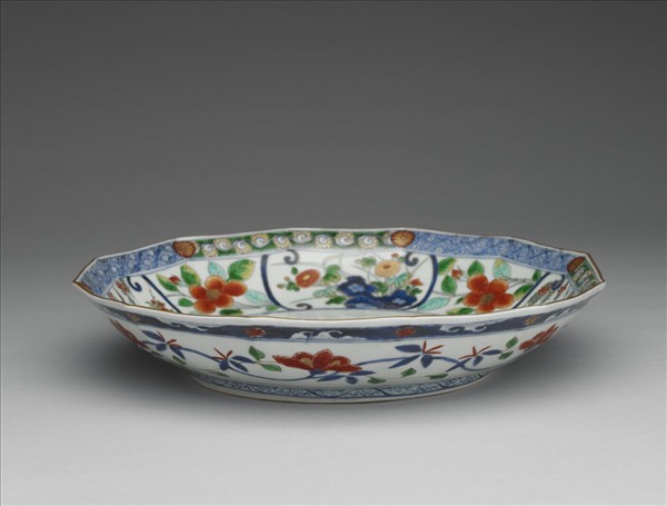 有田窯 五彩花卉紋十二方盤