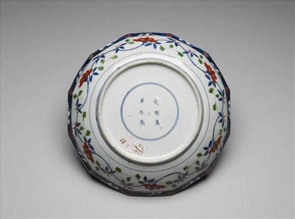 有田窯 五彩花卉紋十二方盤