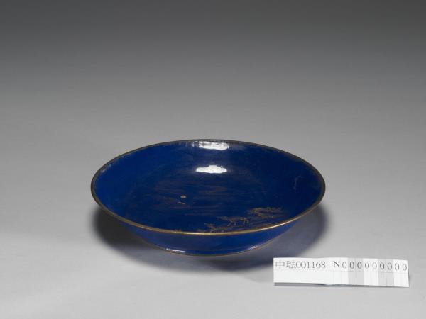 銅胎畫琺瑯三羊開泰圖盤