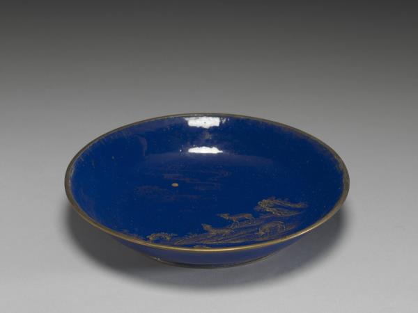 銅胎畫琺瑯三羊開泰圖盤