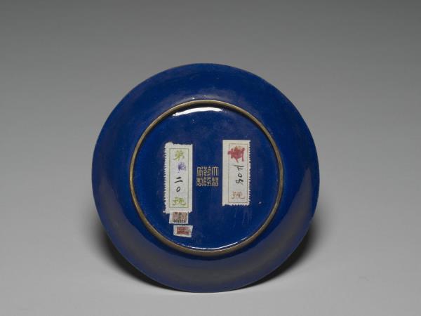 銅胎畫琺瑯三羊開泰圖盤