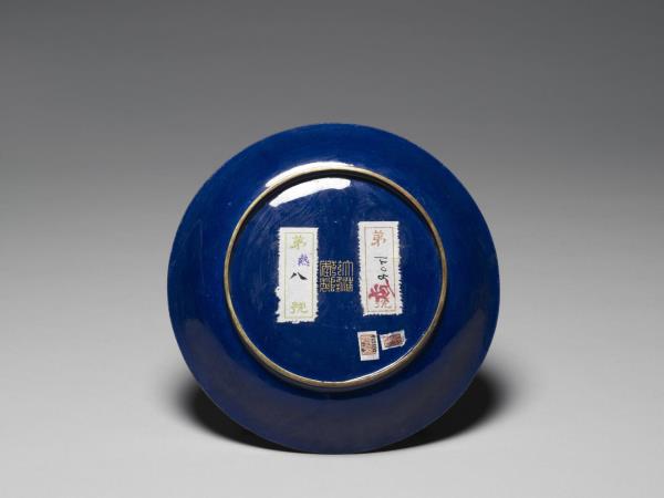 銅胎畫琺瑯三羊開泰圖盤