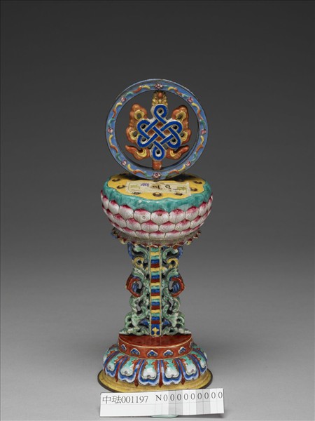 銅胎畫琺瑯五彩八寶（盤長）