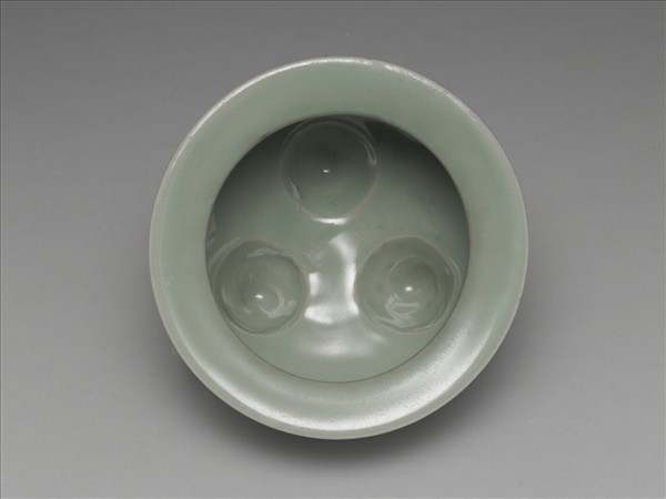 龍泉窯 青瓷三足爐