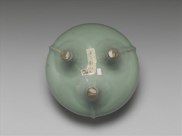 龍泉窯 青瓷三足爐