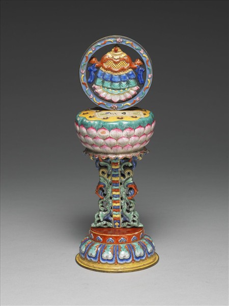 銅胎畫琺瑯五彩八寶（寶傘）