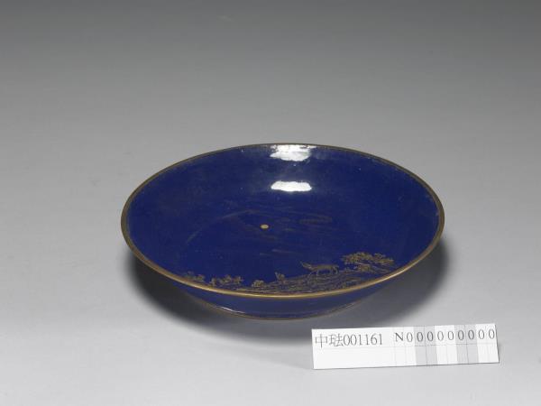 銅胎畫琺瑯三羊開泰圖盤