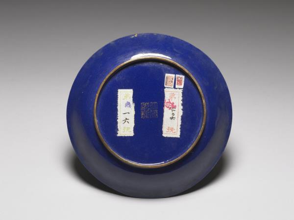 銅胎畫琺瑯三羊開泰圖盤