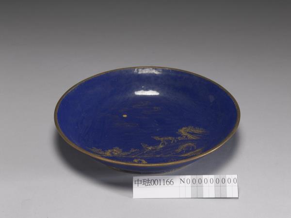 銅胎畫琺瑯三羊開泰圖盤