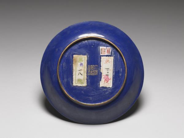 銅胎畫琺瑯三羊開泰圖盤