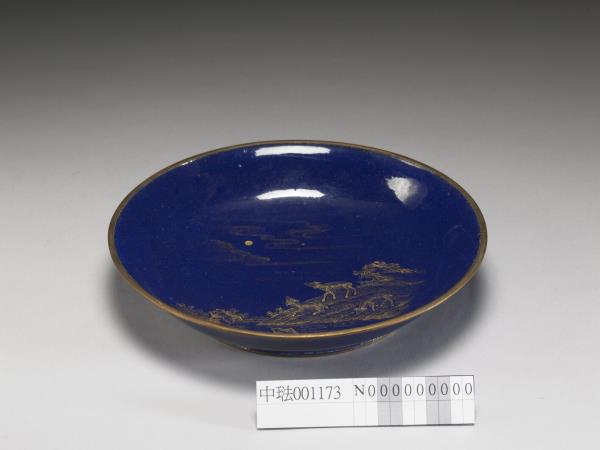 銅胎畫琺瑯三羊開泰圖盤