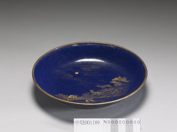 銅胎畫琺瑯三羊開泰圖盤