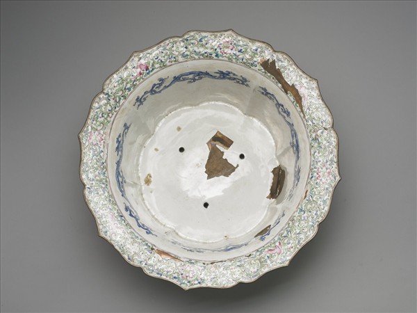 銅胎畫琺瑯開光福壽圖花盆