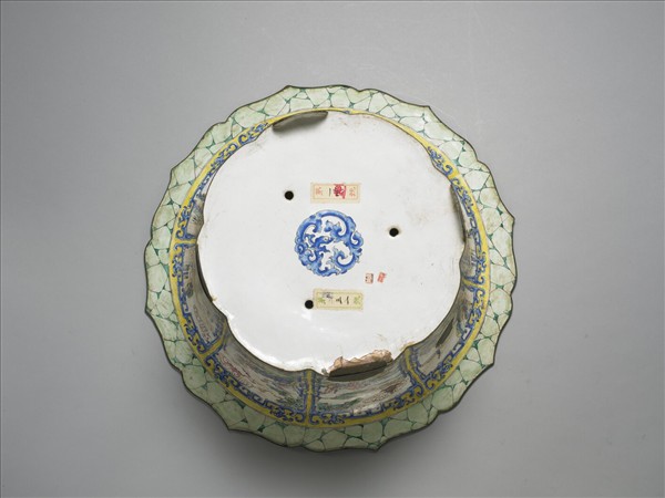 銅胎畫琺瑯開光福壽圖花盆