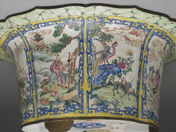 銅胎畫琺瑯開光福壽圖花盆