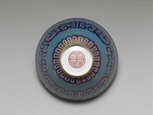 銅胎畫琺瑯藍地龍紋碗