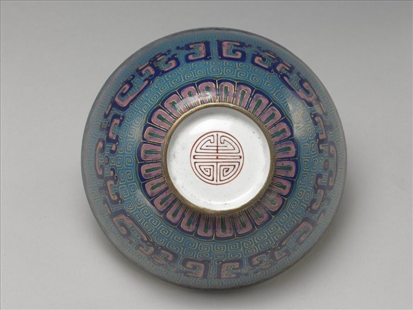 銅胎畫琺瑯藍地龍紋碗