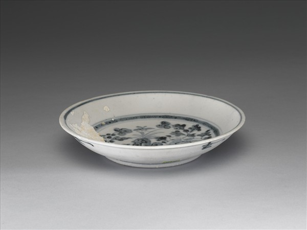 青花花卉紋盤