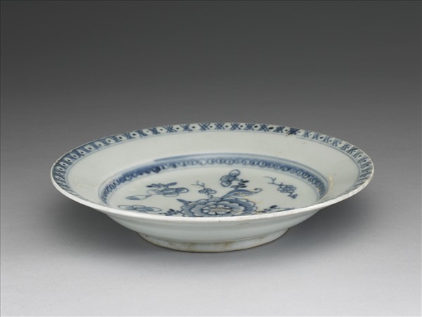 青花花卉紋盤