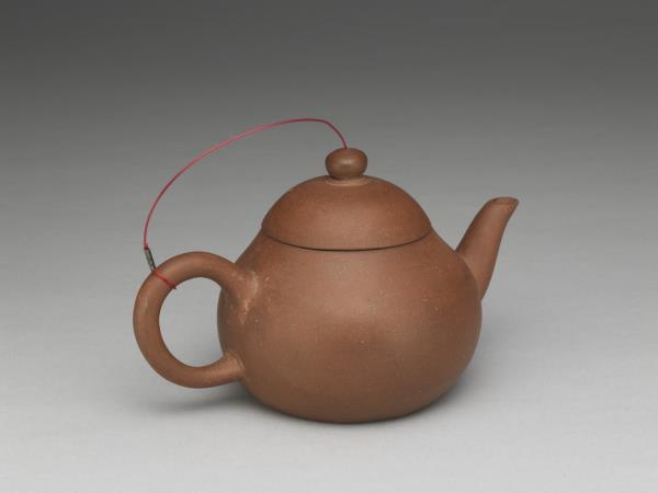 湯婆款紫砂茶壺