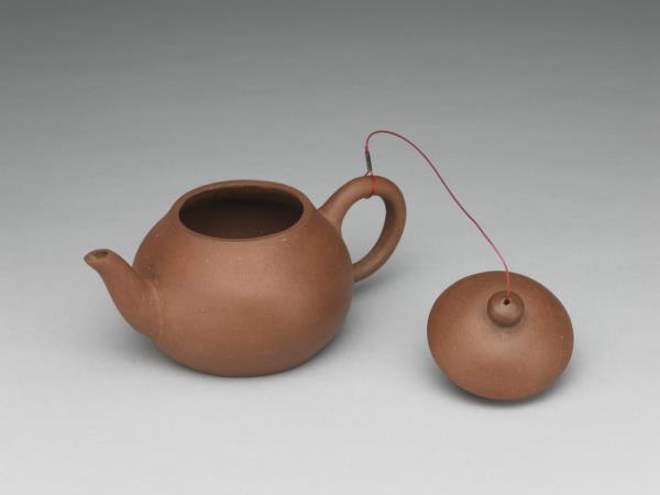 湯婆款紫砂茶壺