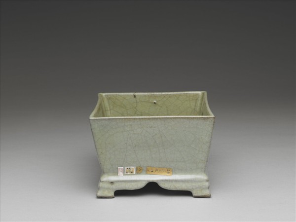 官窯 青瓷方爐