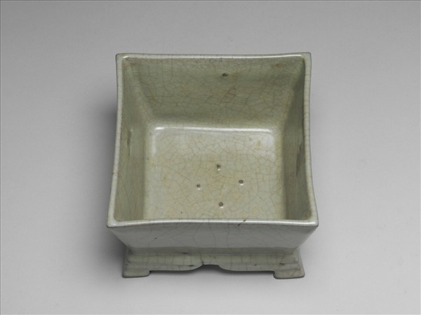官窯 青瓷方爐