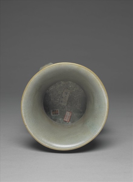 宜興或石灣窯 仿鈞釉瓷三犧尊