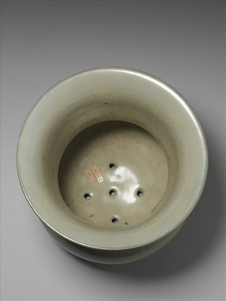 鈞窯 月白釉渣斗式花盆