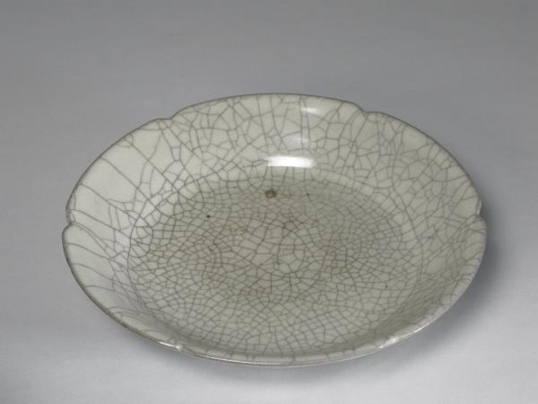 哥窯 青瓷葵口盤