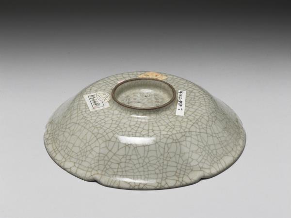 哥窯 青瓷葵口盤