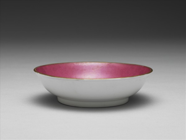 胭脂紅釉碟