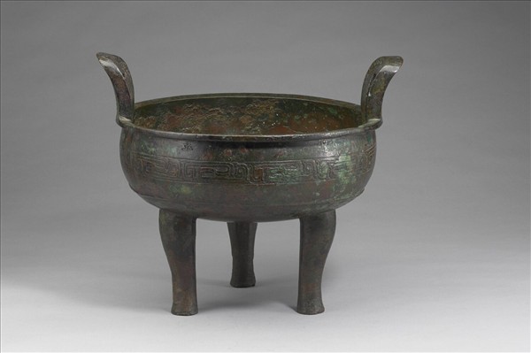 竊曲紋鼎