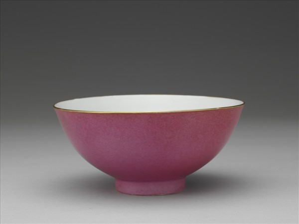 胭脂紅釉碗