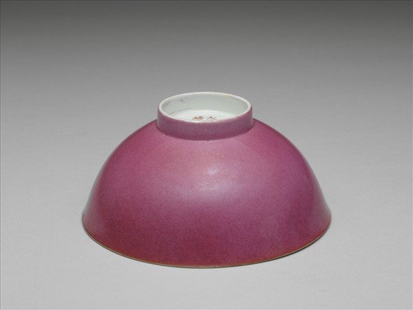 胭脂紅釉碗